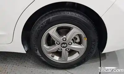 Hyundai Avante 2016 1.6 гидро в Москве № 1537263, миниатюра 7
