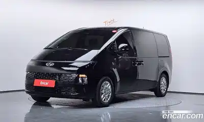 Hyundai Staria, 2023