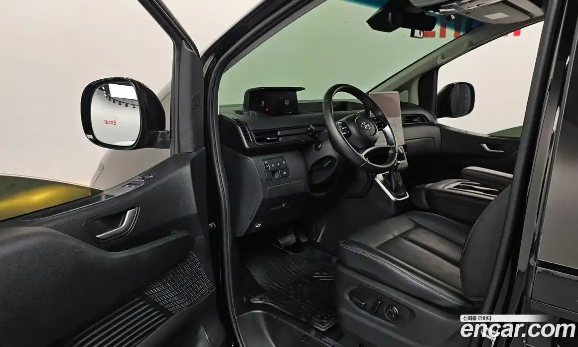 Hyundai Staria 2023 2.2 гидро в Москве № 1537589, фото 13