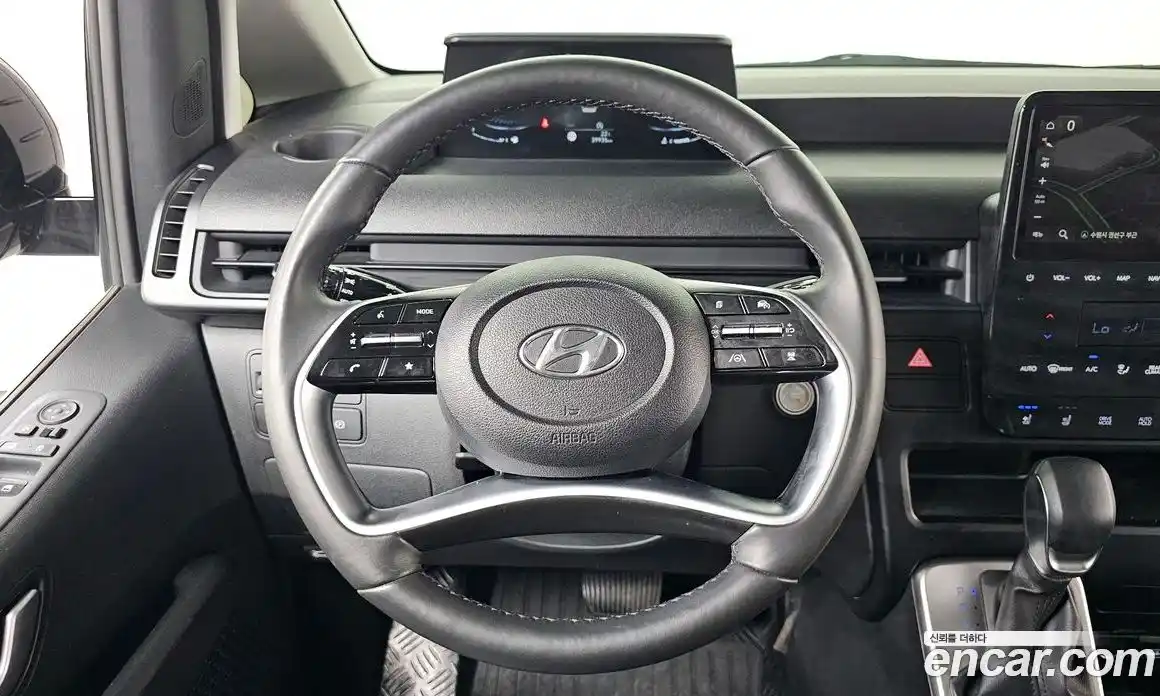 Hyundai Staria 2023 2.2 гидро в Москве № 1537589, фото 18