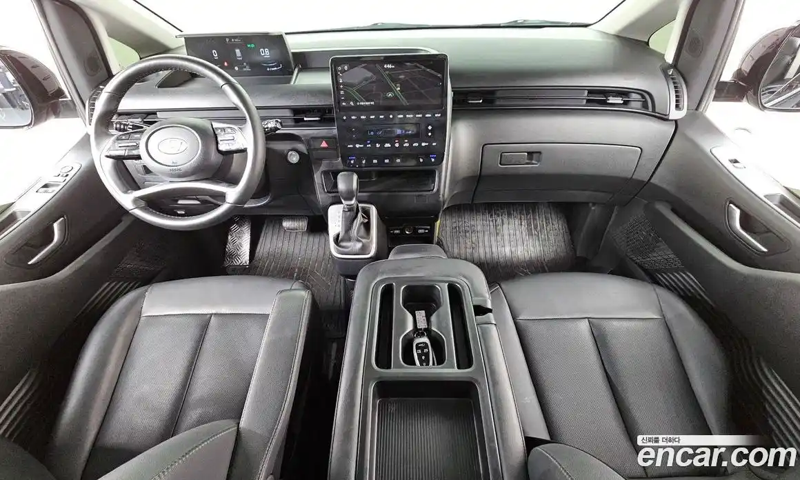 Hyundai Staria 2023 2.2 гидро в Москве № 1537589, фото 10