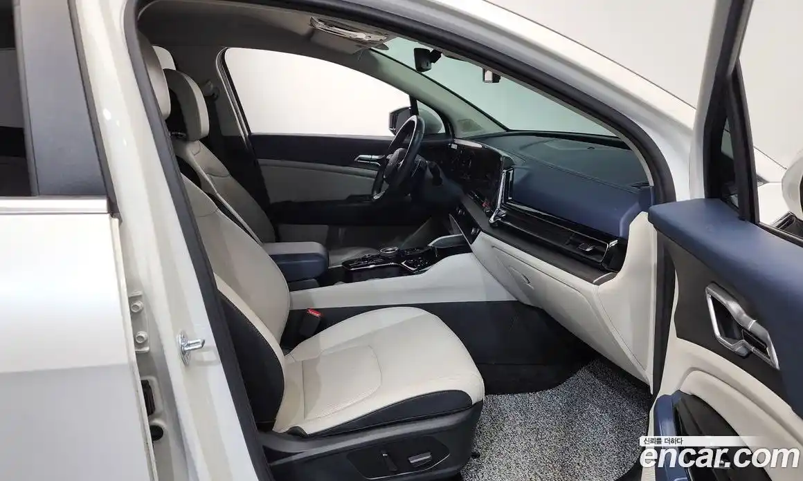 Kia Sportage 2023 1.6 гидро в Москве № 1538332, фото 17