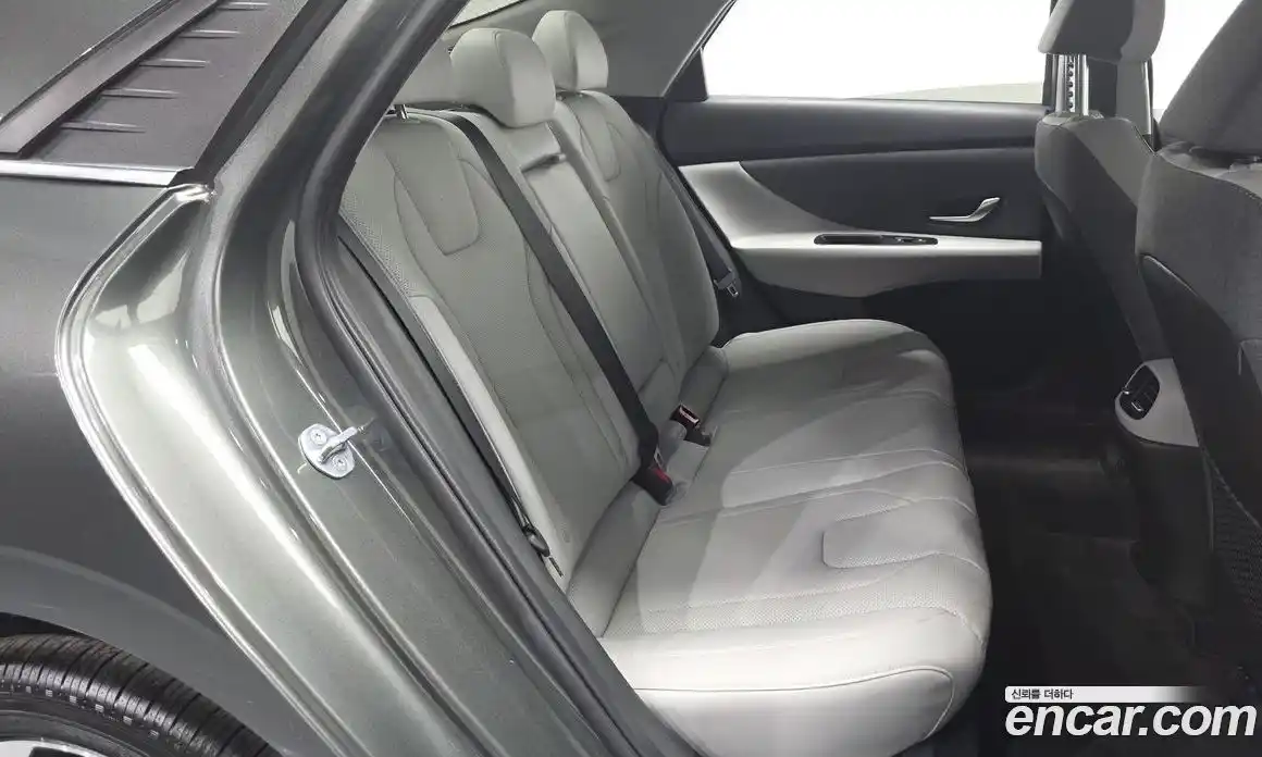Hyundai Avante 2022 1.6 гидро в Москве № 1609982, фото 17