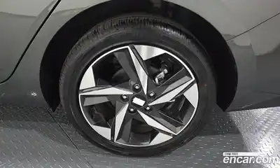 Hyundai Avante 2022 1.6 гидро в Москве № 1609982, миниатюра 7