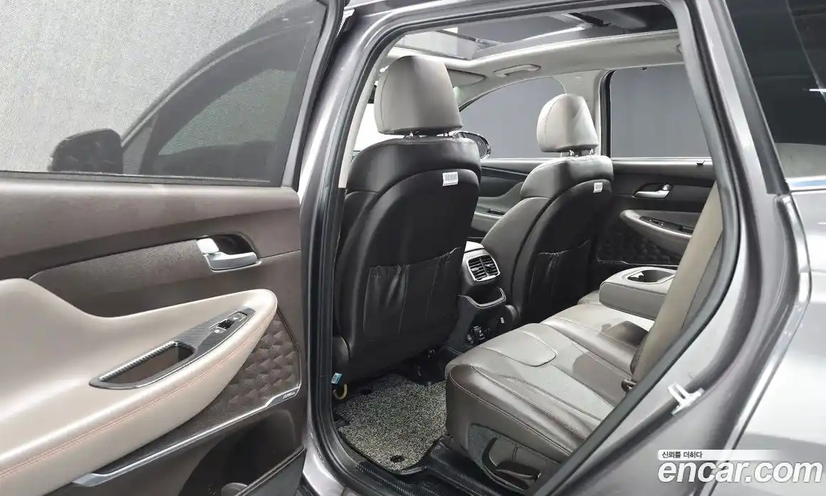 Hyundai Santa Fe 2018 2.0 гидро в Москве № 1610367, фото 16