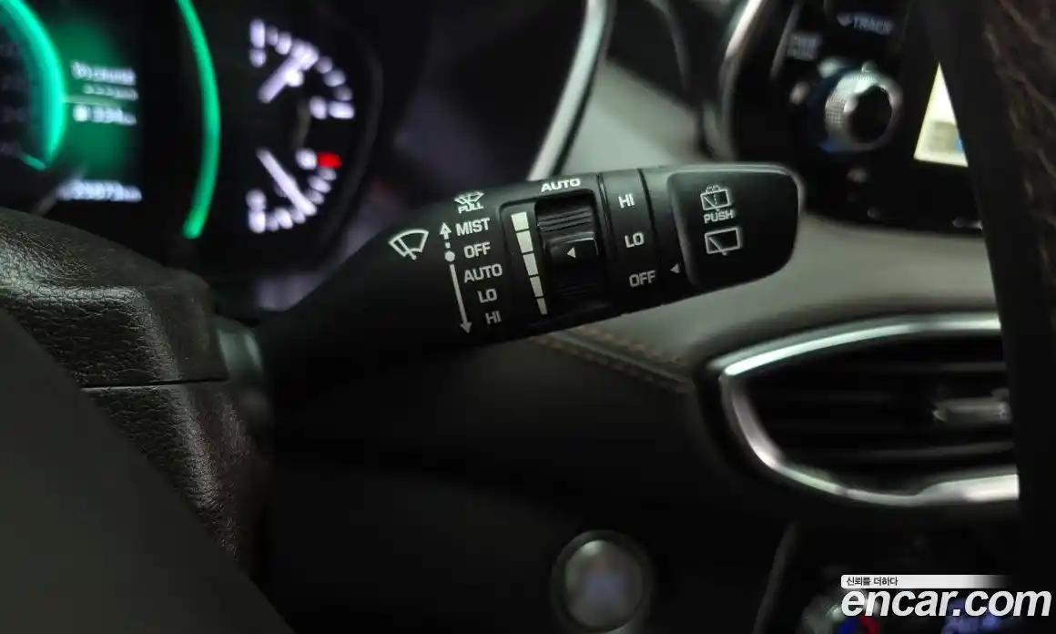 Hyundai Santa Fe 2018 2.0 гидро в Москве № 1610367, фото 33