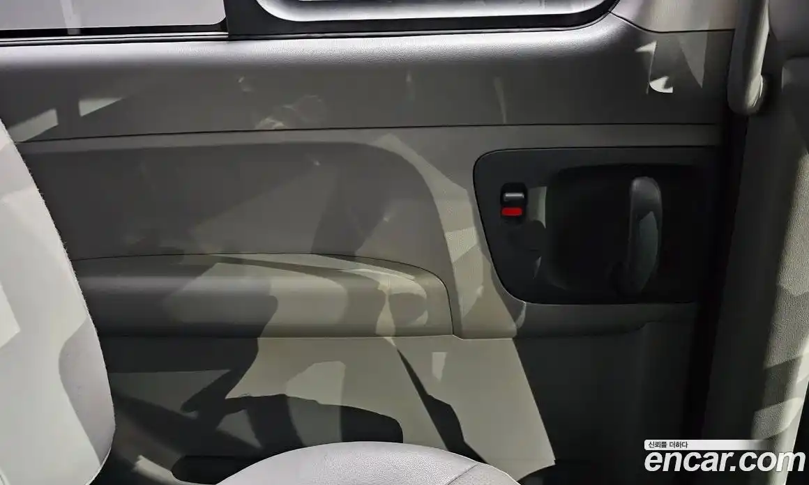 Hyundai Starex 2014 2.5 механика в Москве № 1610618, фото 15