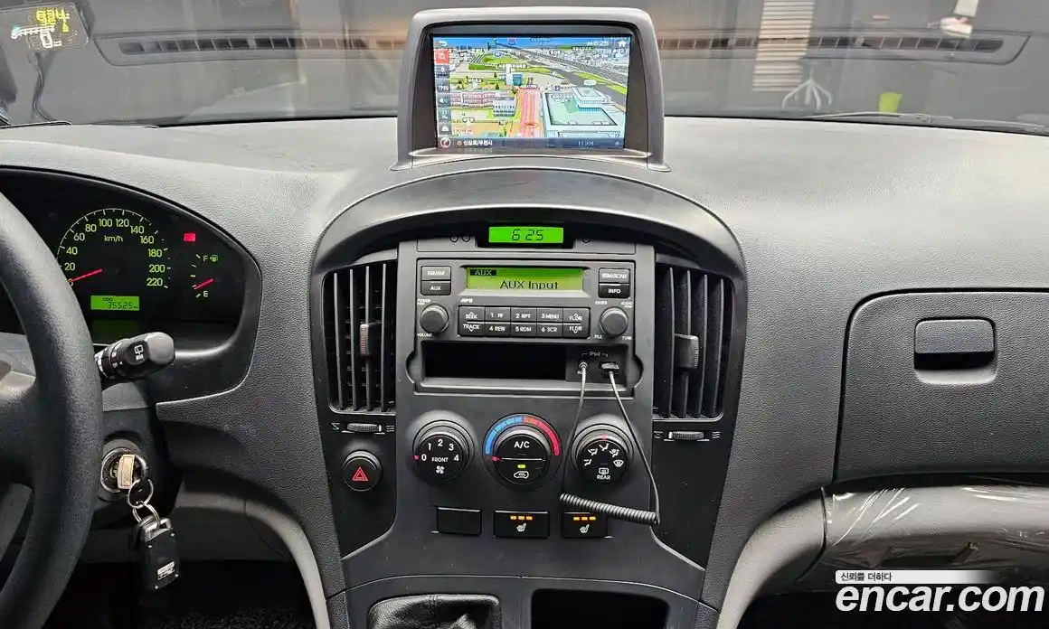 Hyundai Starex 2014 2.5 механика в Москве № 1610618, фото 20