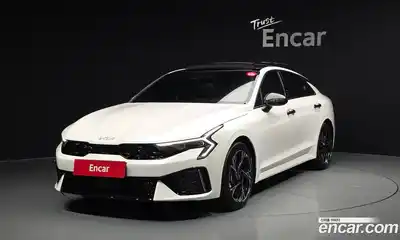 Kia K5, 2025