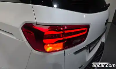 Kia Canival 2019 2.2 гидро в Москве № 1684615, миниатюра 9