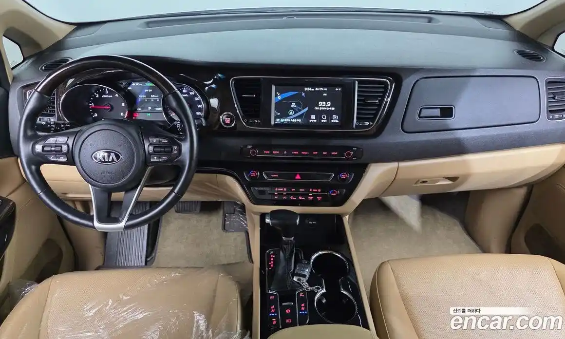 Kia Canival 2019 2.2 гидро в Москве № 1684615, фото 10