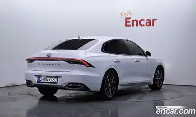 Hyundai Grandeur 2022 2.5 гидро в Москве № 1757243, миниатюра 2