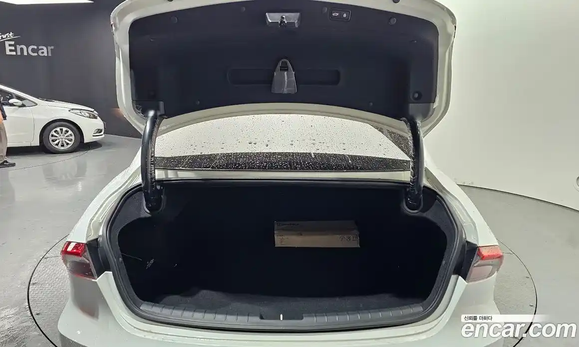 Hyundai Grandeur 2022 2.5 гидро в Москве № 1757243, фото 21