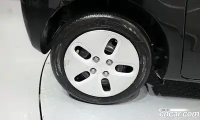 Kia Ray 2023 1.0 гидро в Москве № 1758150, миниатюра 5