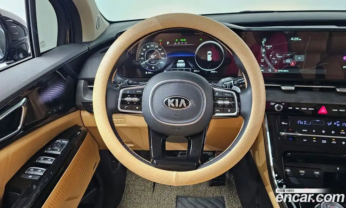 Kia Canival 2020 3.5 гидро в Москве № 1831323, фото 19