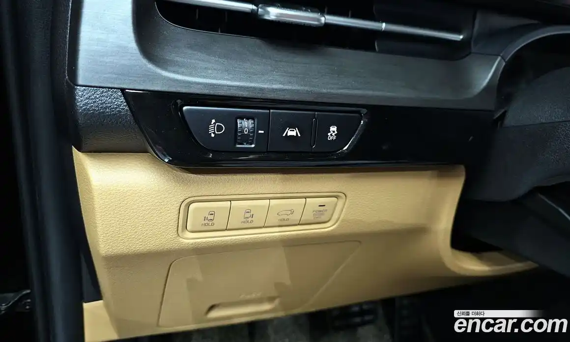 Kia Canival 2020 3.5 гидро в Москве № 1831323, фото 23