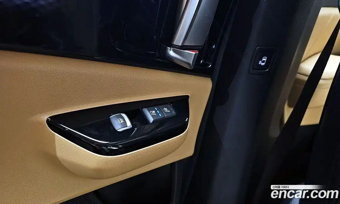 Kia Canival 2020 3.5 гидро в Москве № 1831323, фото 24