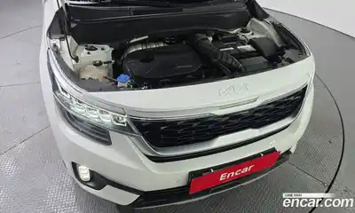Kia Seltos 2022 1.6 гидро в Москве № 1831572, миниатюра 6