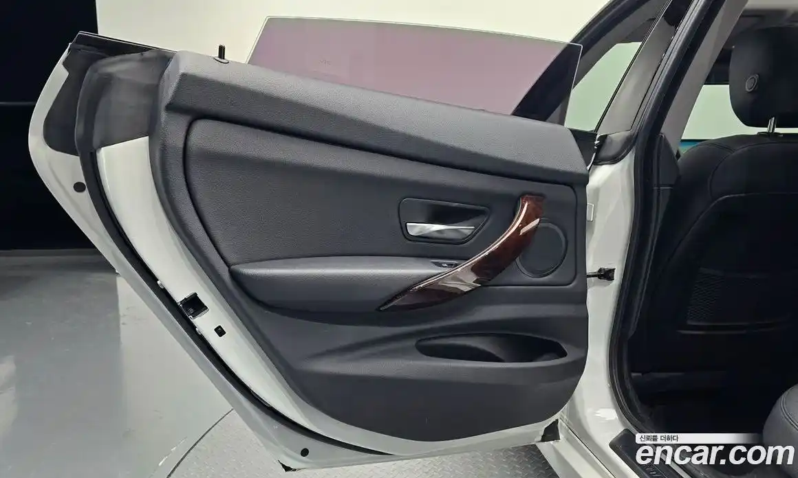 BMW 3-Series 2015 2.0 гидро в Москве № 1903289, фото 14