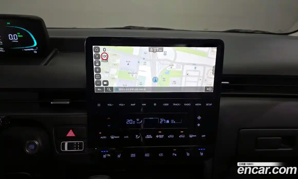 Hyundai Staria 2024 1.6 гидро в Москве № 1903303, фото 14