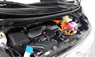 Hyundai Staria 2024 1.6 гидро в Москве № 1903303, миниатюра 6