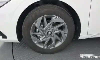 Hyundai Avante 2025 1.6 гидро в Москве № 1903308, миниатюра 5