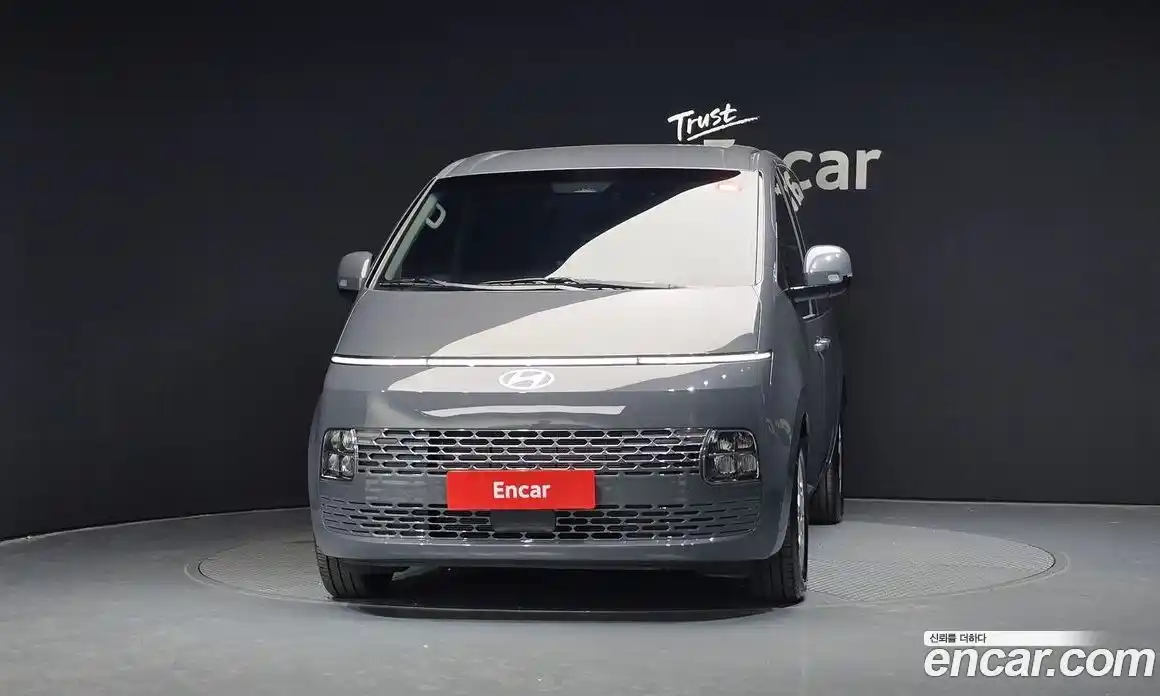 Hyundai Staria 2025 3.5 гидро в Москве № 1903411, фото 3