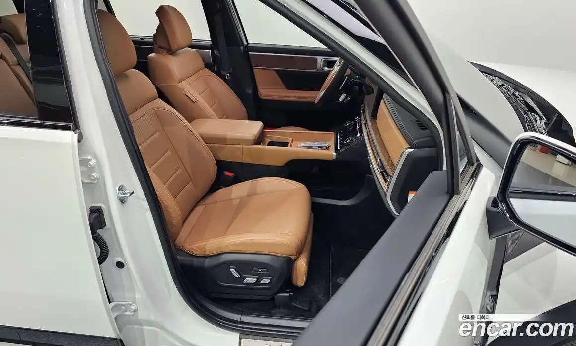 Hyundai Santa Fe 2023 1.6 гидро в Москве № 1903744, фото 13