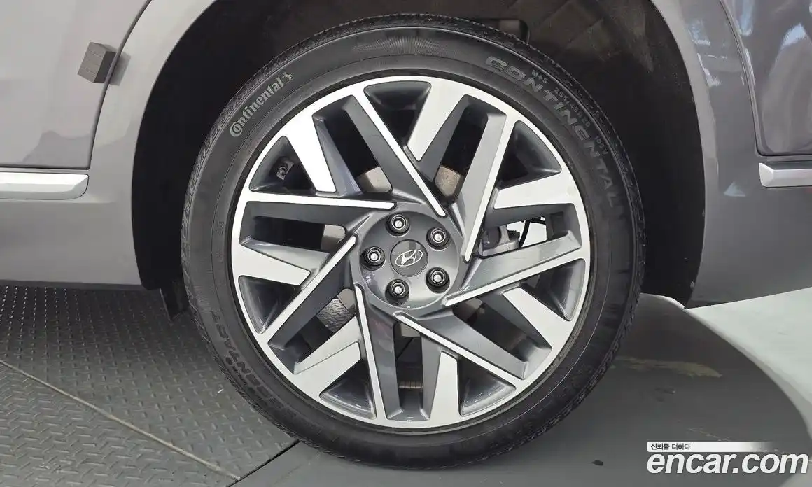 Hyundai Santa Fe 2020 2.2 гидро в Москве № 1903990, фото 7