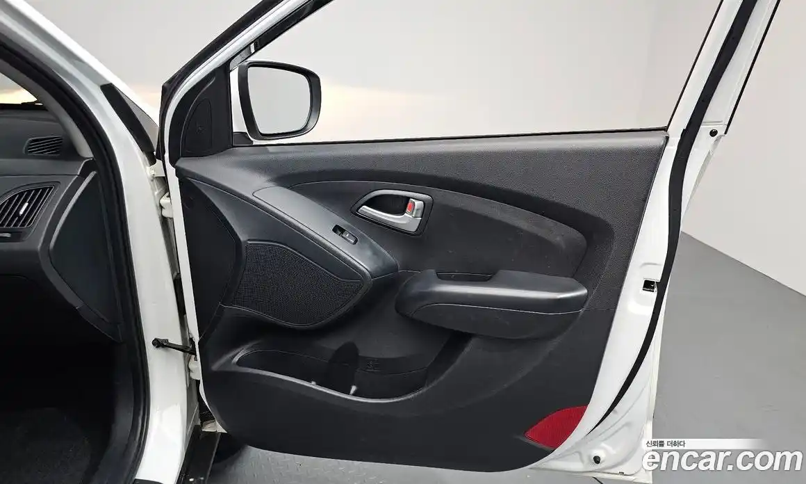 Hyundai Tucson 2013 2.0 гидро в Москве № 1904025, фото 13