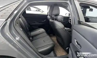 Hyundai Avante 2023 1.6 гидро в Москве № 1904049, миниатюра 12