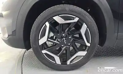Kia Seltos 2023 1.6 гидро в Москве № 1904691, миниатюра 5