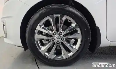 Kia Canival 2017 3.3 гидро в Москве № 1904706, миниатюра 5