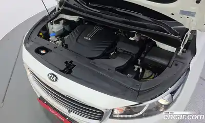 Kia Canival 2017 3.3 гидро в Москве № 1904706, миниатюра 6