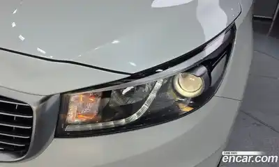 Kia Canival 2017 3.3 гидро в Москве № 1904706, миниатюра 8