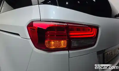 Kia Canival 2017 3.3 гидро в Москве № 1904706, миниатюра 9