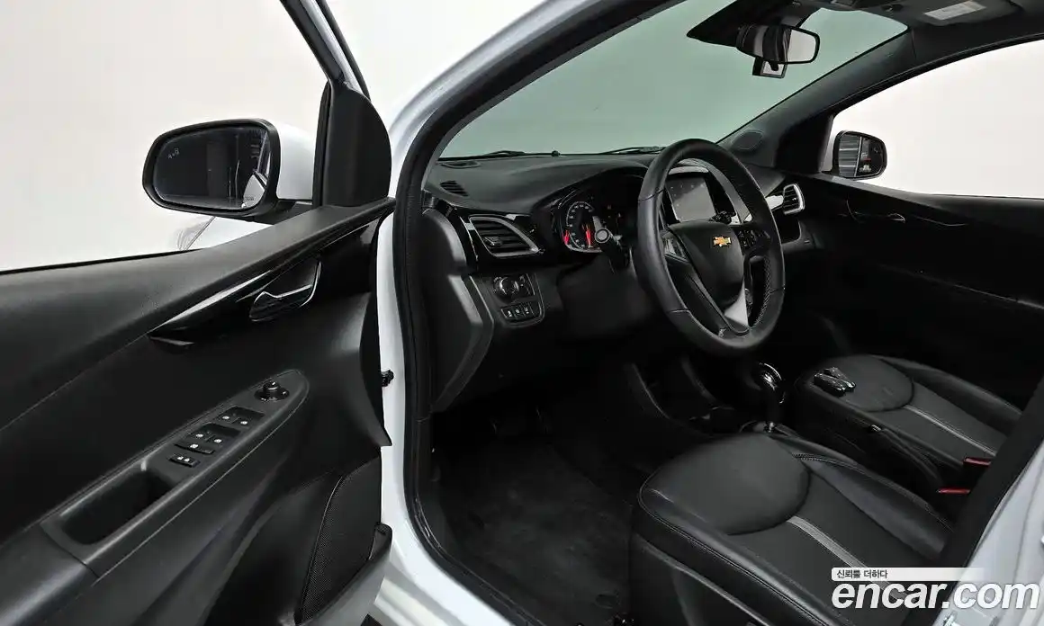 Chevrolet Spark 2022 1.0 гидро в Москве № 1907064, фото 13