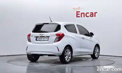 Chevrolet Spark 2022 1.0 гидро в Москве № 1907064, миниатюра 2