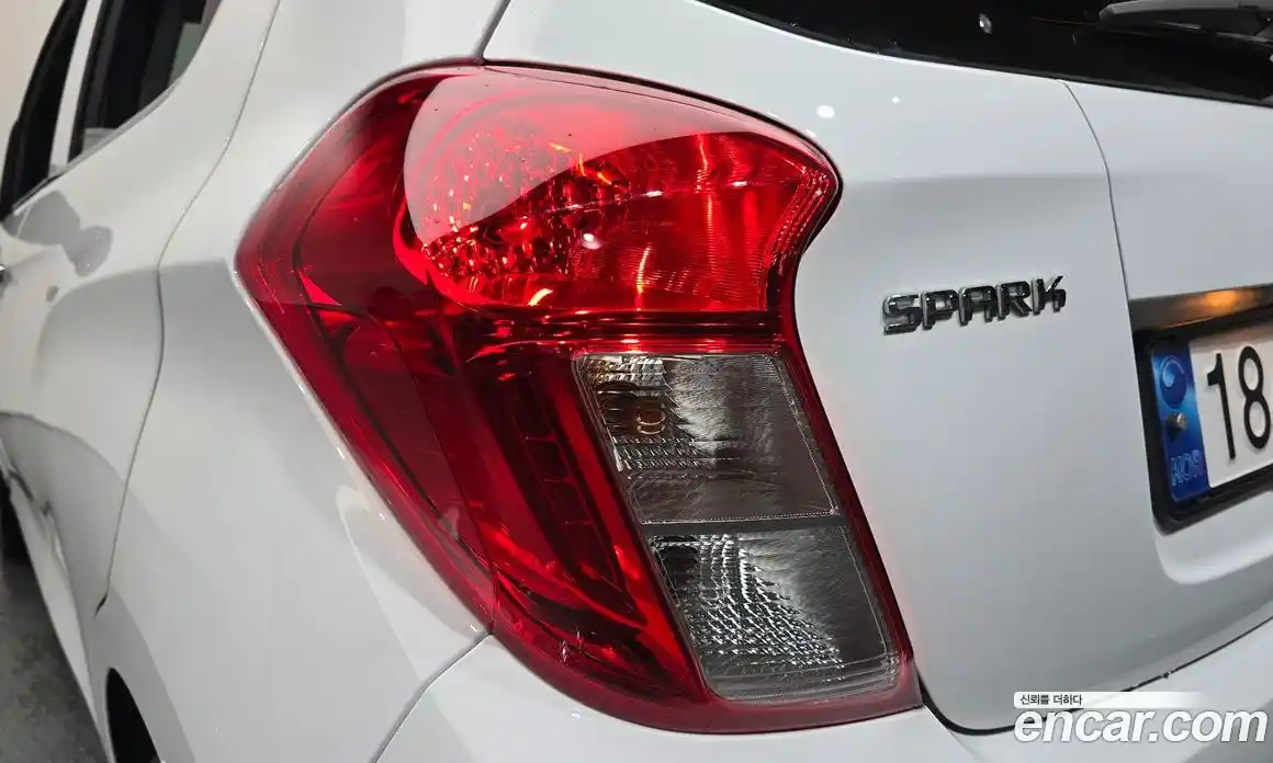 Chevrolet Spark 2022 1.0 гидро в Москве № 1907064, фото 9