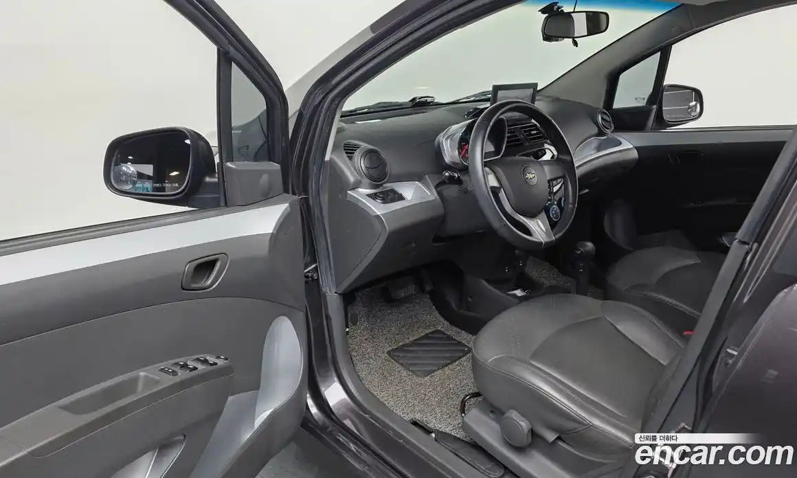 Chevrolet Spark 2013 1.0 гидро в Москве № 1907331, фото 13
