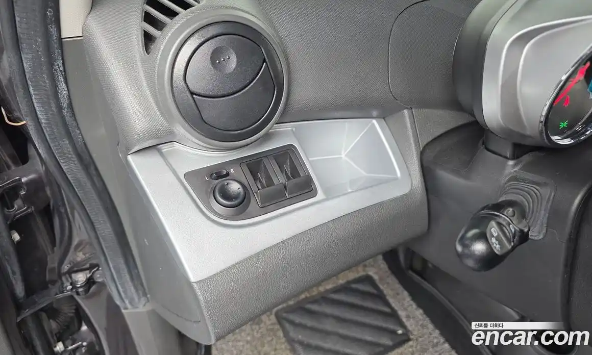Chevrolet Spark 2013 1.0 гидро в Москве № 1907331, фото 31