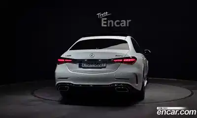 Mercedes-Benz C-Class 2023 2.0 гидро в Москве № 1907699, миниатюра 4