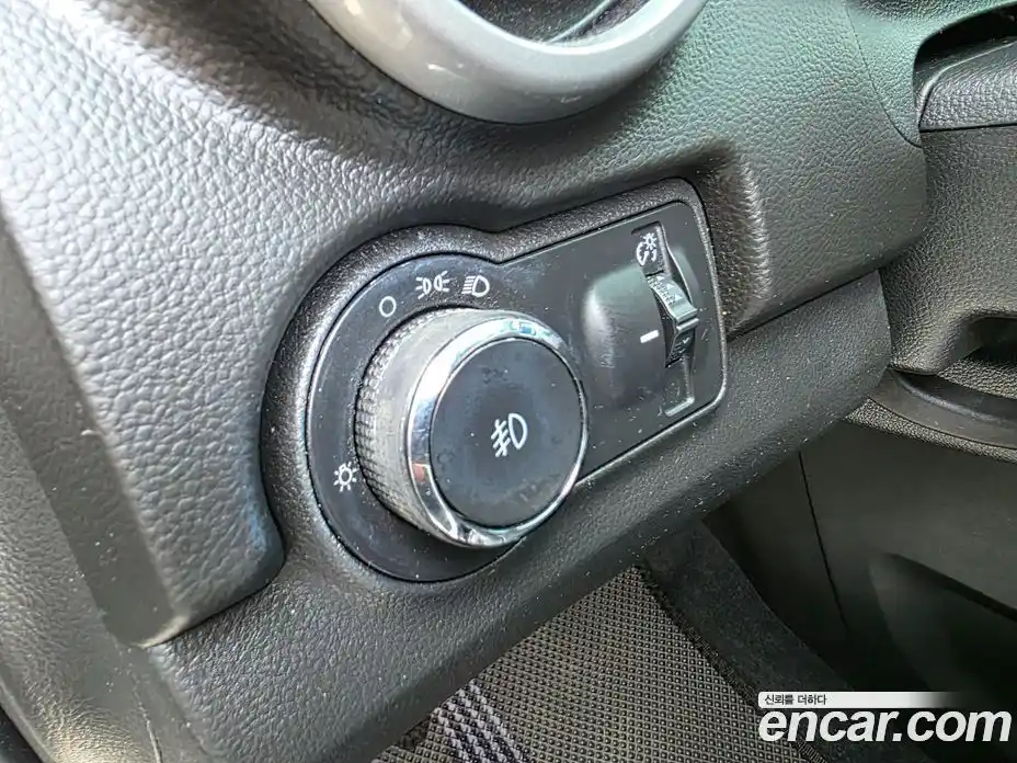 Chevrolet Trax 2014 1.4 гидро в Москве № 1908056, фото 15