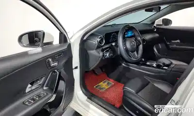 Mercedes-Benz A-Class 2019 2.0 гидро в Москве № 1908299, миниатюра 12
