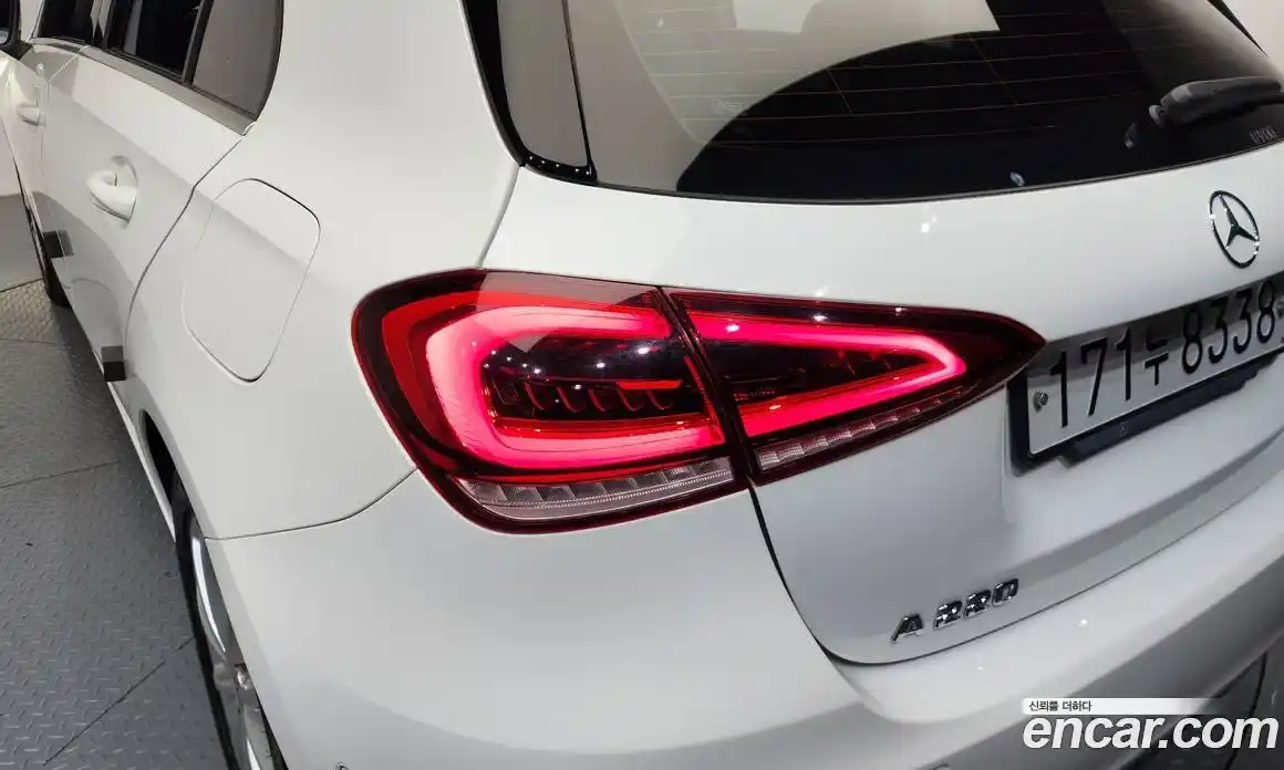 Mercedes-Benz A-Class 2019 2.0 гидро в Москве № 1908299, фото 8