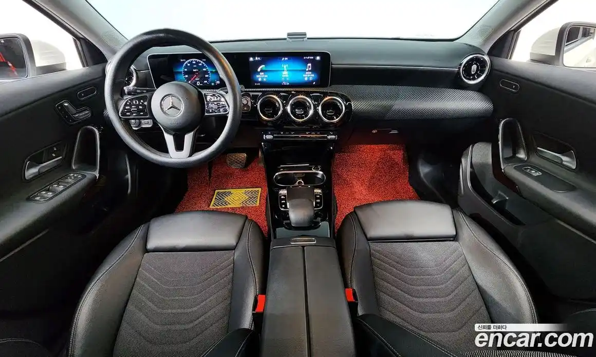 Mercedes-Benz A-Class 2019 2.0 гидро в Москве № 1908299, фото 9