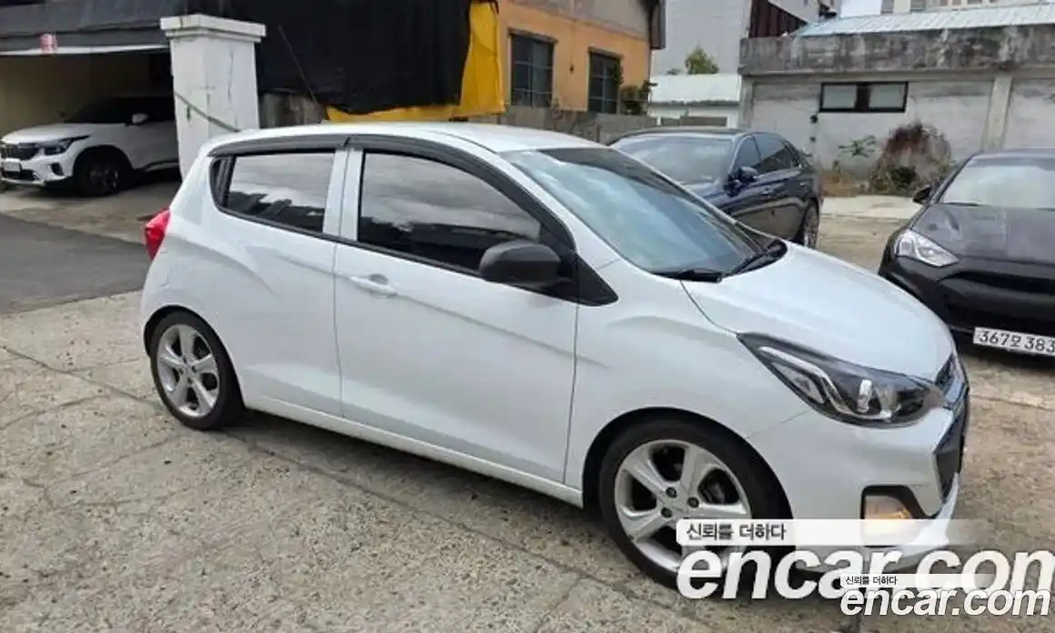 Chevrolet Spark 2018 1.0 механика в Москве, фото 7