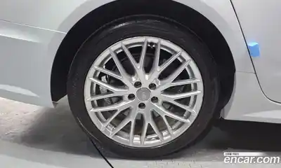 Audi A6 2017 2.0 гидро в Москве № 1911459, миниатюра 5