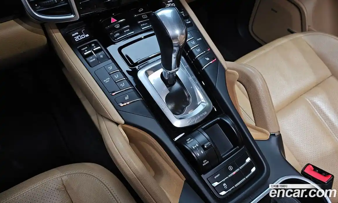 Porsche Cayenne 2015 3.0 гидро в Москве № 1914280, фото 9