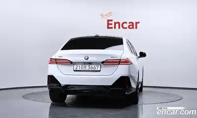 BMW 5-Series 2025 2.0 гидро в Москве № 1915858, миниатюра 4